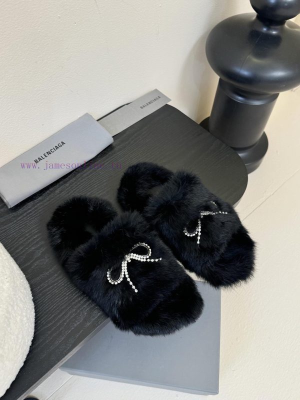 tom rusborg μποτακι | Balenciaga | Balenciaga 2025/𝐒𝐒𝐧𝐞𝐰 New Woolen SlippersThe Correct Original Version Was Develope 4w3rn249 | olympic stores μποτα κορδονια