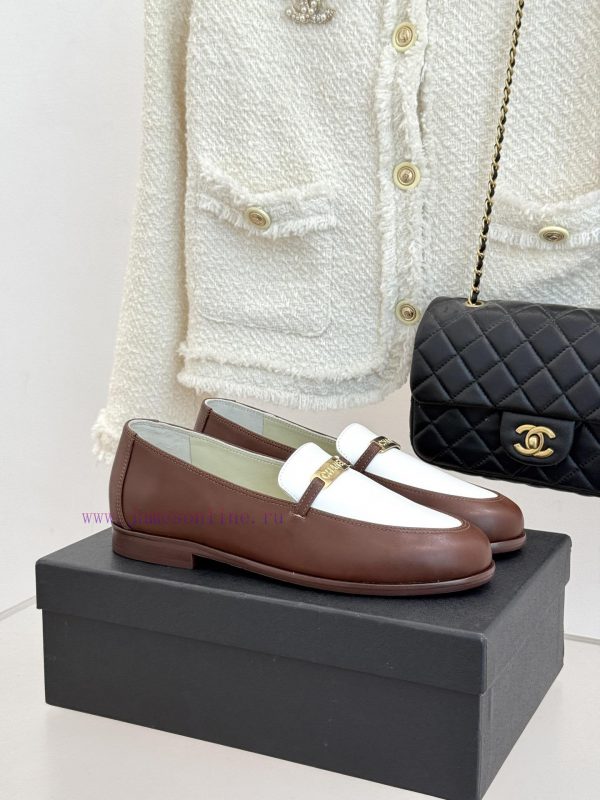 πεδιλα χρυσα φλατ | Chanel | Chanel Classic Metal Buckle Flat LoafersThis Le Fu Shoe Is The Perfect Combination Of ad3ajdhw | παπουτσια με τετραγωνο τακουνι