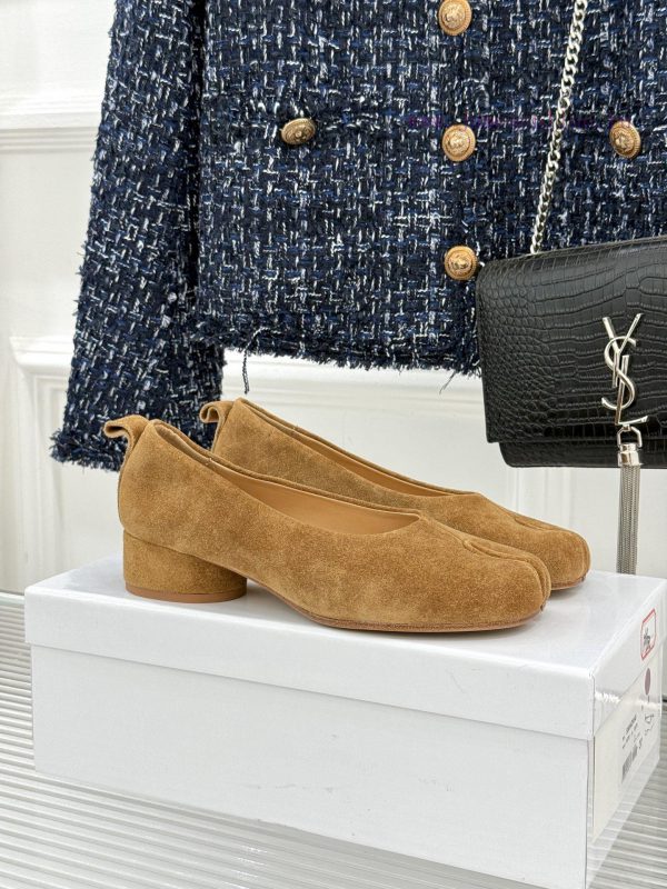 κοριτσιστικα πεδιλα mayoral | MaisonMargiela | MM6 MargielaRetro Chunky Ballet Shoes With Split Toe Design~Pig Trotter Split wipjx2xn | 255 εκ παπουτσι