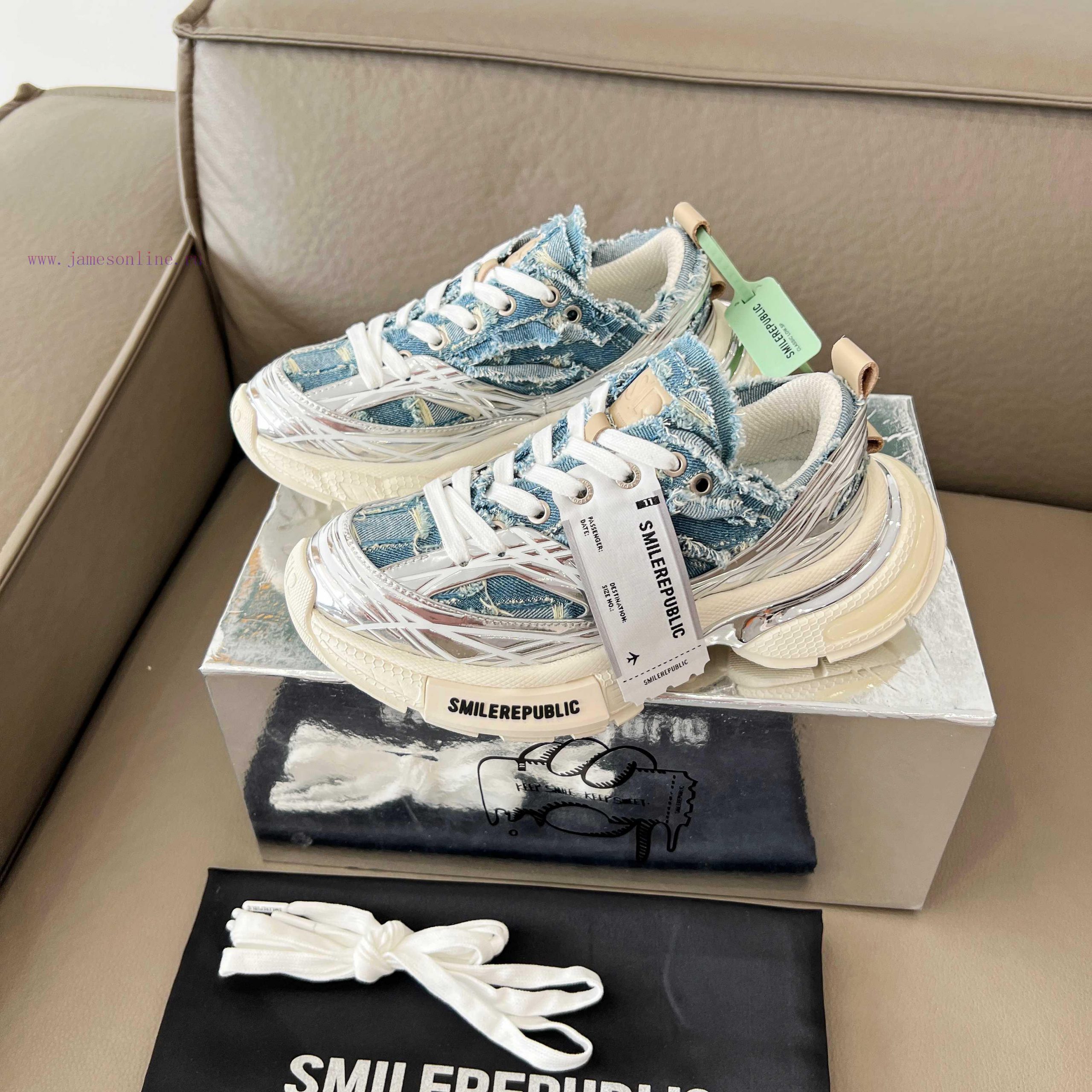 πεδιλακια παιδικα nike | Top TierSmilereprepublic Has Released A New Pair Of Dad Shoes Featuring Popular Fashion Blogger eydff90v | 4 ανδρικα μποτακια - Image 8