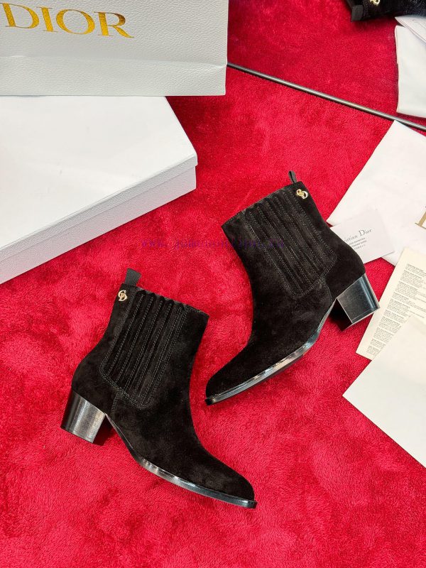 παντοφλες πλατφορμα | Dior 2025 Autumn/Winter Fashion High End Collection D-West Chelsea Women's Boots CD Letter Logo zf6k9ez4 | intersport παιδικα παπουτσια κοριτσι