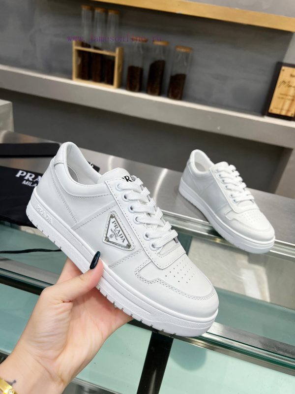 γοβεσ χαμηλεσ | PRADA's New Pair Of High-end White Shoes For Couples Igniting The Whole Audience. The New Class p32gkbbu | ανδρικα παπουτσια moncler