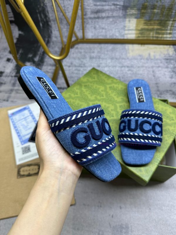 παντοφλες με γουνα καστοριανη | Gucci's Latest Popular Slippers Are Made Of Light Blue Denim Fabric Adorned With Handwritten GU qlp86mpo | shooz παπουτσια μεταμορφωση