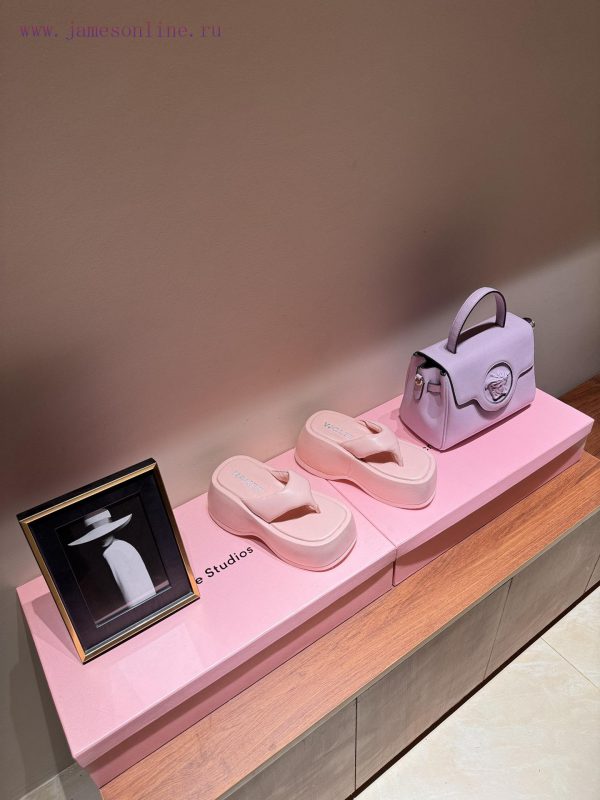 παντοφλες πλατφορμα οικονομικες | The MostNAKED WOLFE 24/𝐒𝐒 Spring/Summer New ProductsMetal Wolf Head Thick Bottom Flip FlopsIns nmnqhq19 | μποτακια με τακουνι μιγκατο