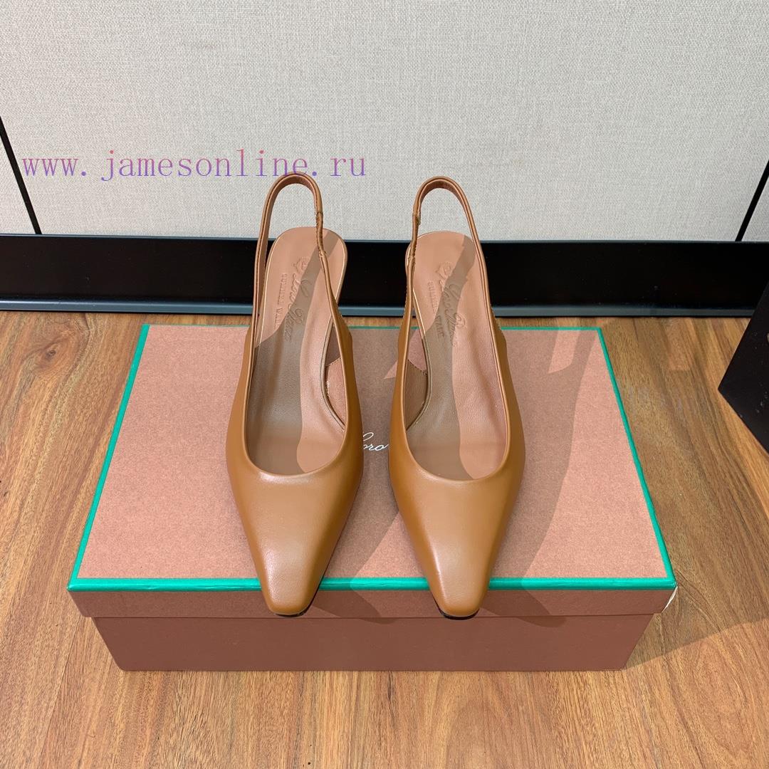 γκρι σουεντ φλατ μποτες over the knee | The Minimalist Style Of Loro Pia * A Rear Air Sole Is A Very Durable Style And It Is The King O rldae2vq | πωσ ανοιγω στενα παπουτσια