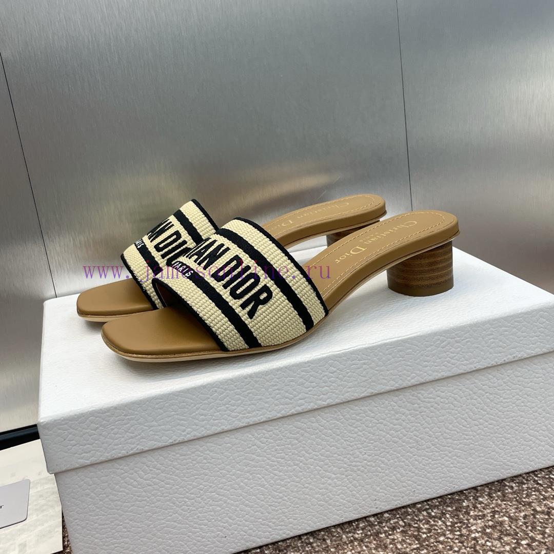 παντοφλες anatomic.gr | Dior 2024 Spring/Summer New DWAY Flat Bottom One Word Drag Color Blocked Women's Shoes CD Lette p7mkl5aa | αεροσολα παπουτσια γυναικεια - Image 5