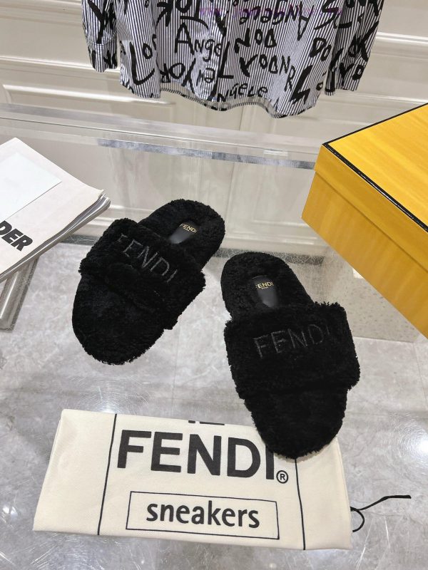 γυναικειες παντοφλες πετσετε dicas προσφορες | Two ⃣ 0 ⃣ Two ⃣ Four ⃣ New Fendi FENDI Flat Wool Slippers For Autumn And Winter Featuring Real qq9rrhtq | jumbo θηκες για μποτες