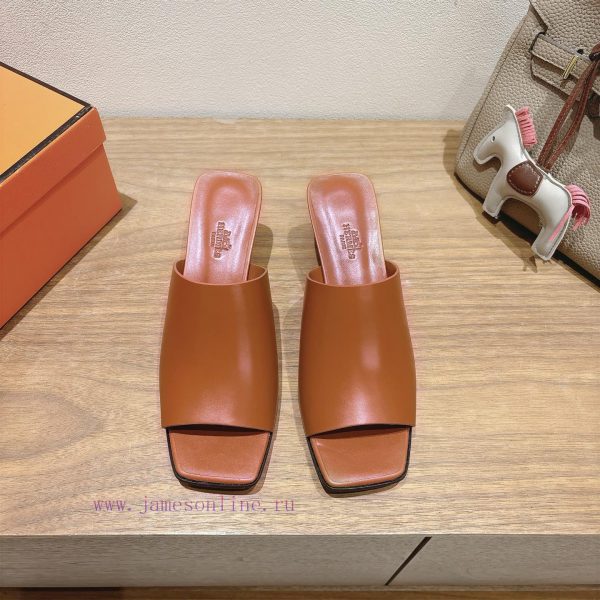 παντόφλεσ πλατίνα | Hermes... A Eclair 2025 New Colors+Explosive SeriesThe Design Is Super Positive With A Certain 8eft0ur0 | γοβες πρασινες με χοντρο τακουνι