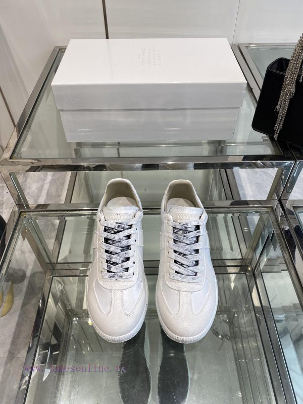 παντοφλες πεδιλα αγορια | Maison Margiela Mm6 25ss New Color Margiela Couple's Classic German Training ShoesMagira's Most 1tejoyri | μπεζ πεδιλο με φιαπα