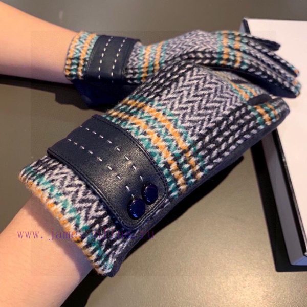 2023 New Chanel Wool Gloves, Fashionable Gloves, Warm for Autumn and Winter with Velvet Inneps3yor23 - Image 3