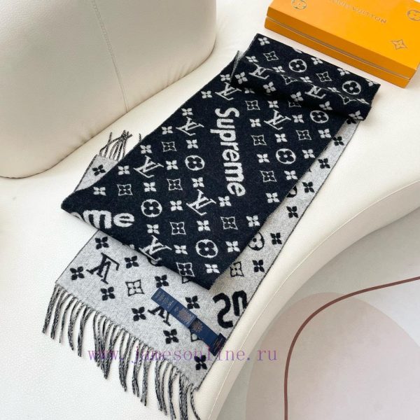 The best Superme super soft and sticky LV Supreme LV co branded scarf Red to Half the Sky ️ k7mjoqyu - Image 5