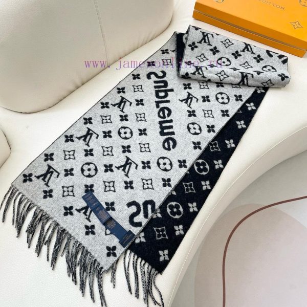 The best Superme super soft and sticky LV Supreme LV co branded scarf Red to Half the Sky ️ k7mjoqyu - Image 6