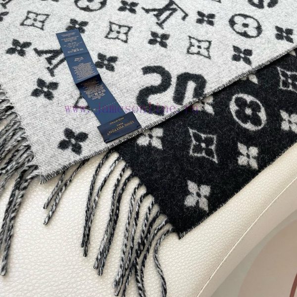 The best Superme super soft and sticky LV Supreme LV co branded scarf Red to Half the Sky ️ k7mjoqyu - Image 10