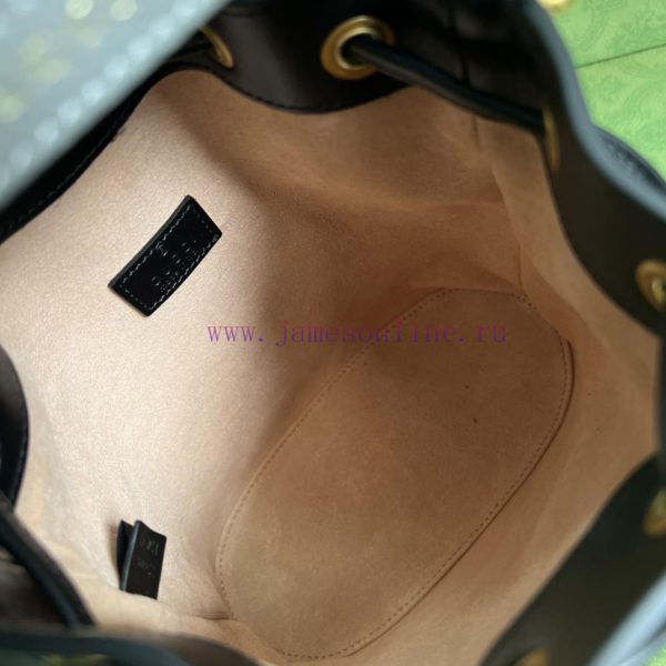 Gucci . The GG mini bucket bag combines two recognizable brand elements, a bamboo handle and 8trqkijd - Image 8
