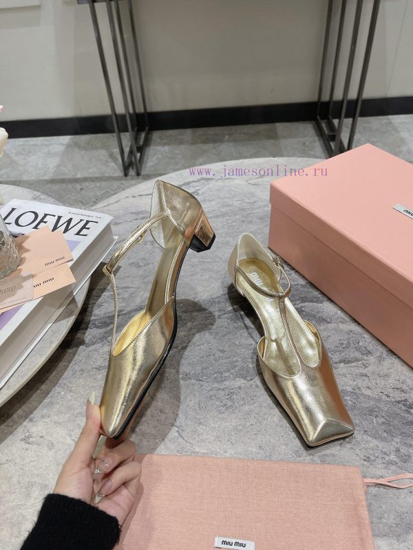 MIU MIU 24 Spring/Summer New Collection Retro Square Head Thick Heel Cool DragSimple yet claxi4chvqg - Image 4