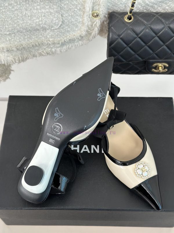 Chanel | Chanel 24C New Product ClassicDouble C Clover Pearl Sandals and Slippers SeriesThe 2h08aeh5 - Image 10