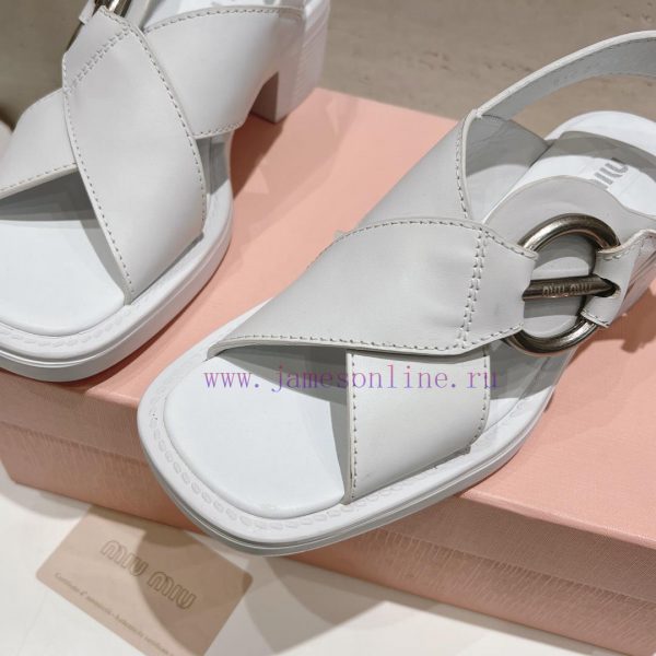 Top tierMiu Miu2024 popular thick heel sandalsThe Miu in the market is really girlish, with 7rjcd8zp - Image 10