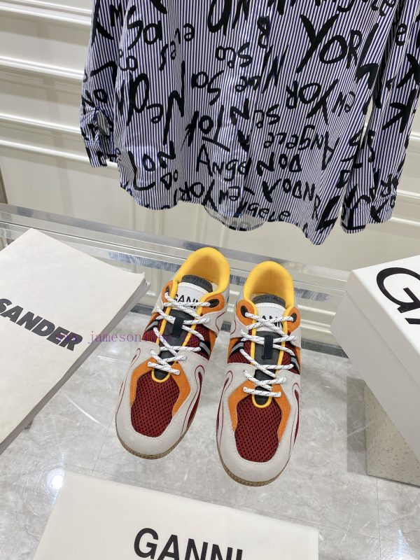 -- New Product Arrives -- GANNI Yang Mi's Same Style Color blocked Retro German Training Shox1vgqgr9