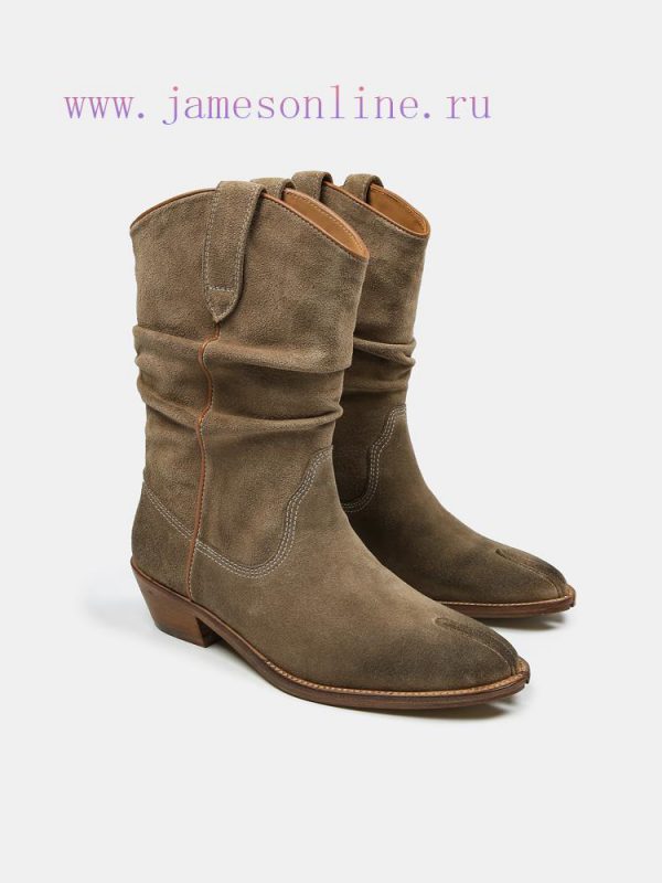 Maison Margiela's new split toe short boots for early spring 24, created one-on-one from theyjj1nh20