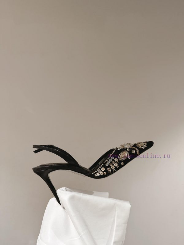 | ²⁰²4 ??  ??Rene Caovella's latest RC Spring/Summer CLEO explosive red series, enchantin6cijnakt - Image 10