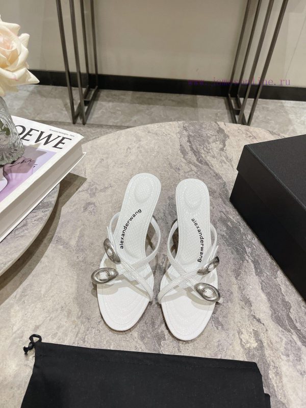 Alexander Wang's 24 Spring/Summer New Dome Middle Heel Sandals with Serpentine Pattern and Sorcdolkr