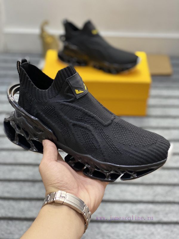 -Fendi's top purchasing agent for men's new products comes with original factory configurati7069uas4 - Image 8
