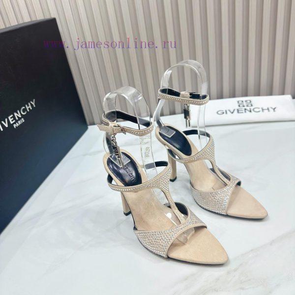 2024 SSS launches GIVENCHY spring/summer collection - the brand's iconic retro elegance conth0yzppe6