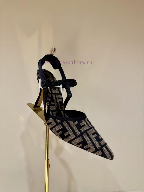 The mostFendi's. 24ss fashion show flagship collection, new products launched, Fendi furnitu1phantd8