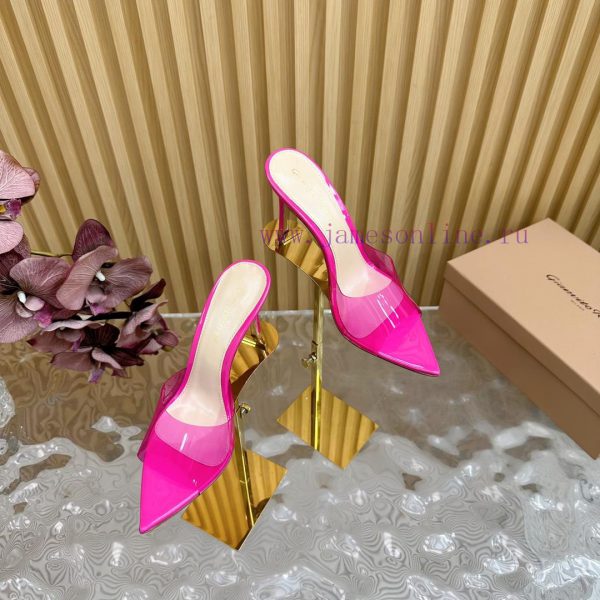 Gianvito Rossi 2024 Classic Pointed PVC Film High Heels Half Drag————————————Its appearance ir10kw4z