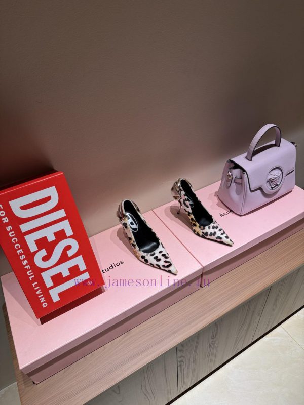 παντοφλες sole | New Diesel Metal Decorative Pointed High Heels For 2025F/W25 Sexiest Shoe Award Goes To DIESELA b8uz3wkq | πως θα φοραω τα τακουνια ολο το βραδυ